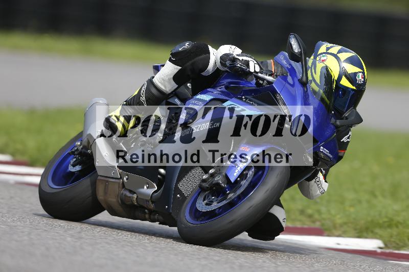 /53 16.09.2025 Track Day Domi Aegerter ADR/Gruppe gruen/ohne